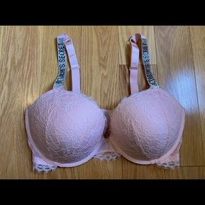 Victoria’s Secret Very Sexy Push Up Bra